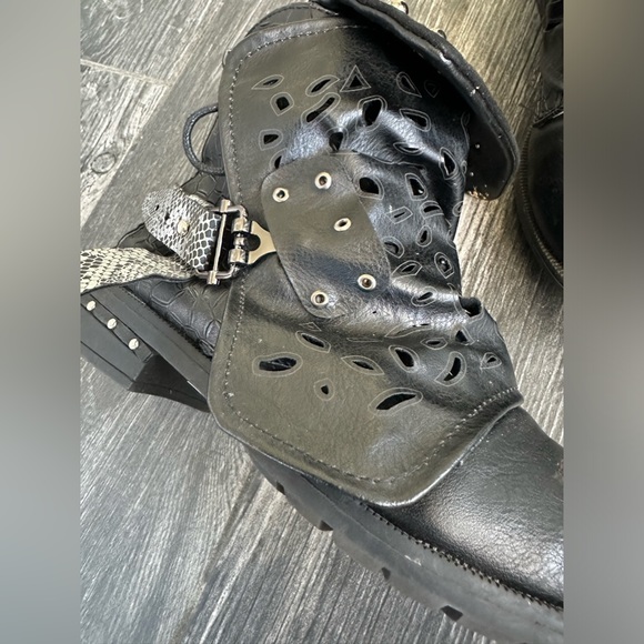 Unique Balin Black Leather Ankle Boots Size 7 Cool Design Concert Rock - Picture 5 of 16